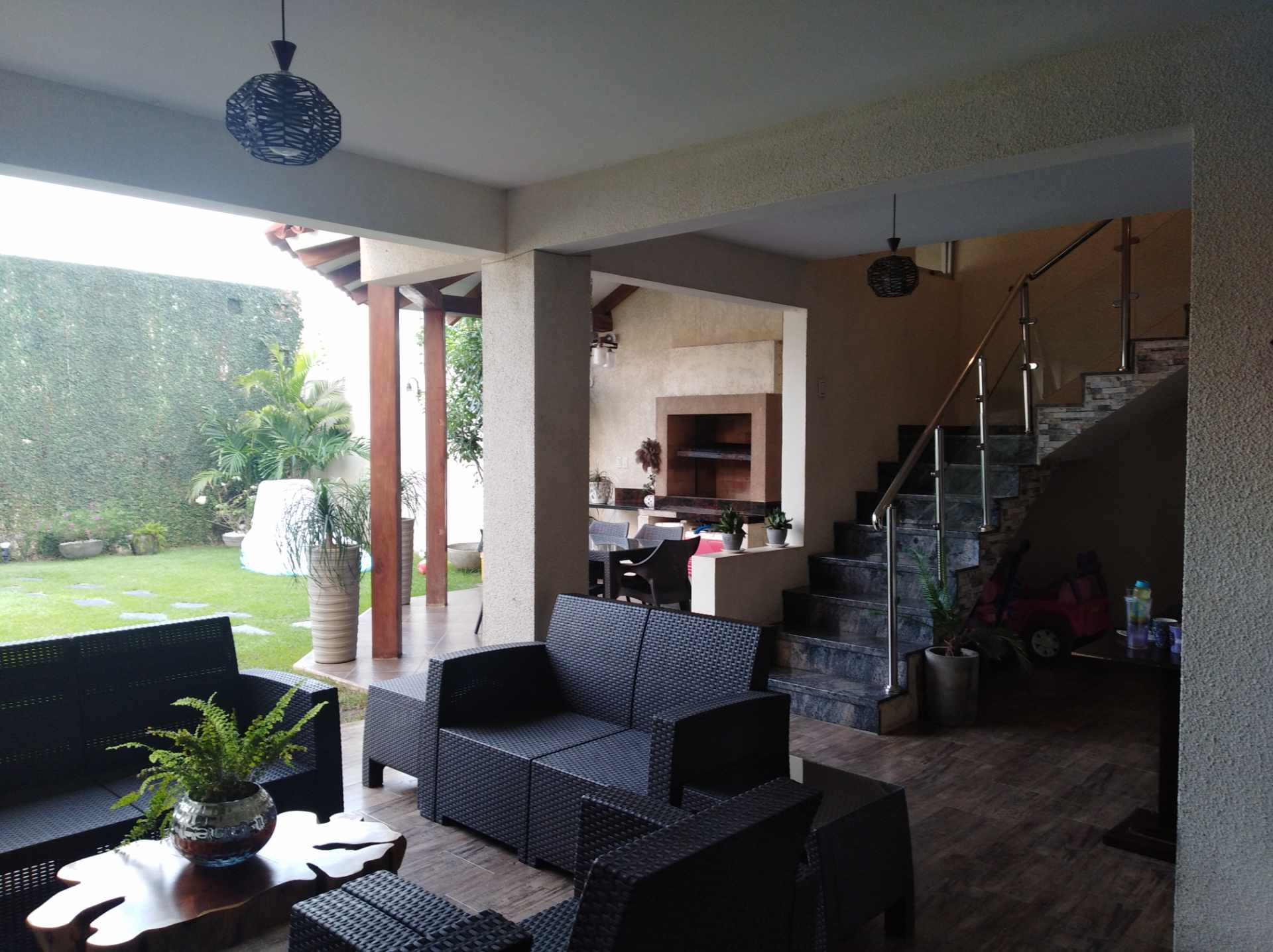 Zona Norte a media cuadra de la Av. Beni por la Sede de ...